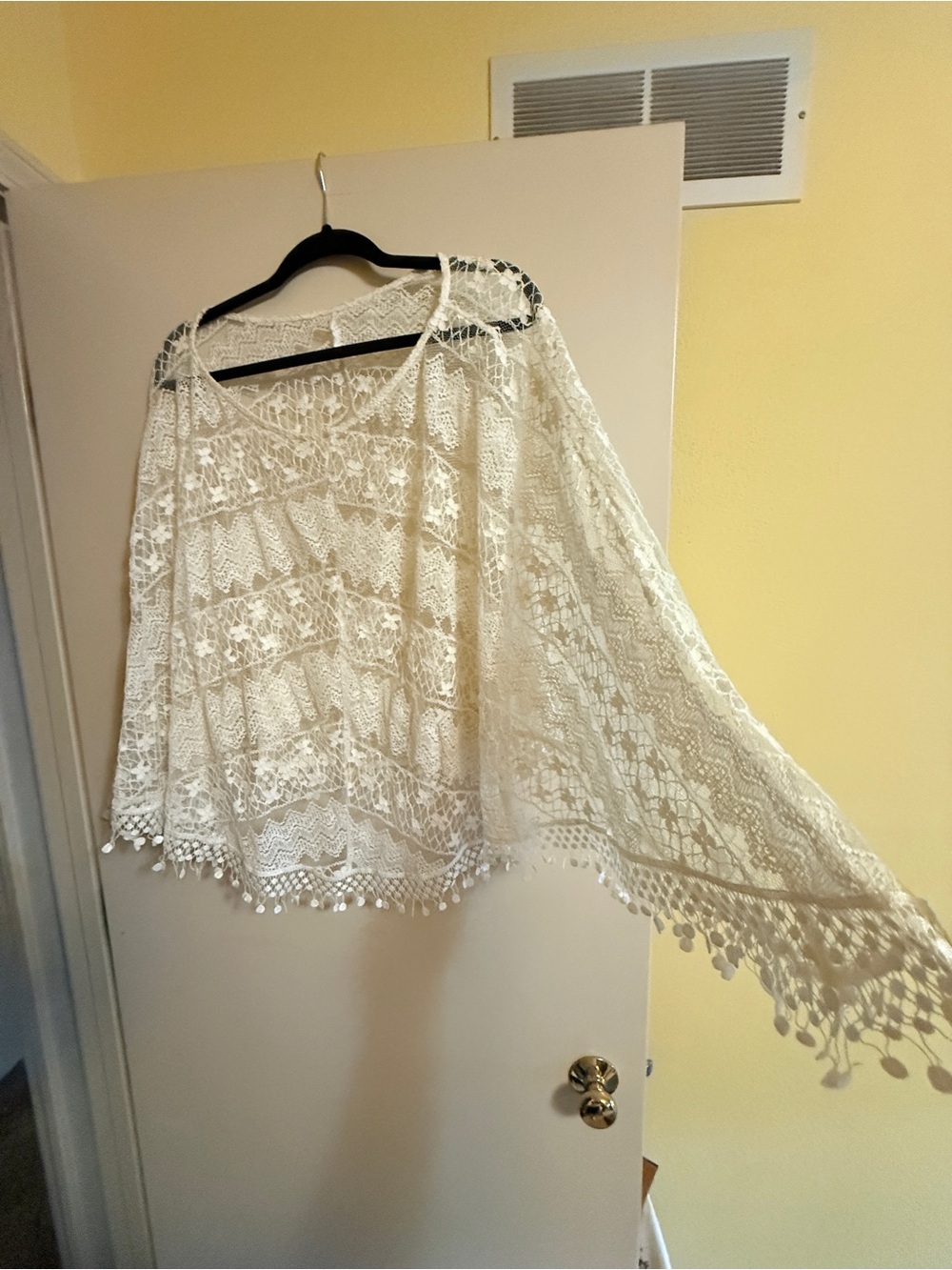 Crochet Lace Poncho - Ivory